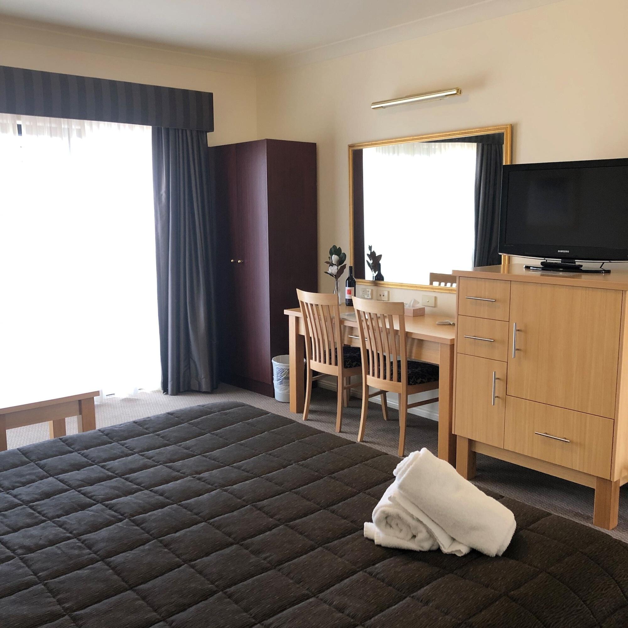 Turners Vineyard Motel Ориндж Экстерьер фото
